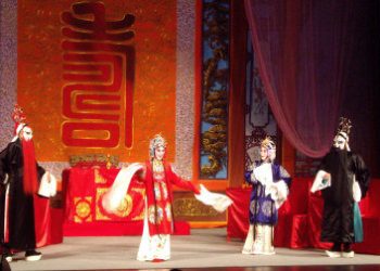 国剧社首演全本京剧《杨门女将》