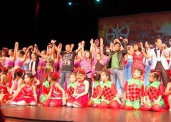 Rolia 新年晚会：走过10年 精彩无限