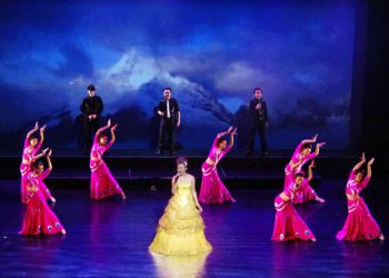 爱在心间 陈琳个人演唱会2012 圆满结束