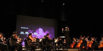 2014新年相声专场深接地气观众狂喜