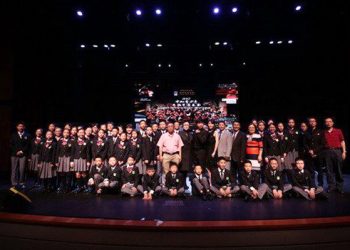 2017中加青少年手拉手音乐会获巨大成功