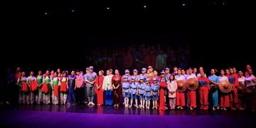 奥克维尔华人联盟举办大型华人贺岁春晚