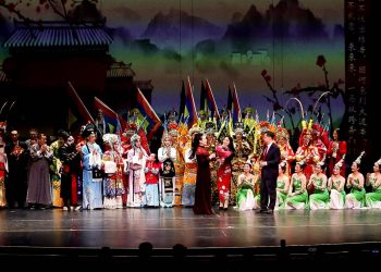 2020名家荟萃海外戏曲春晚精彩纷呈